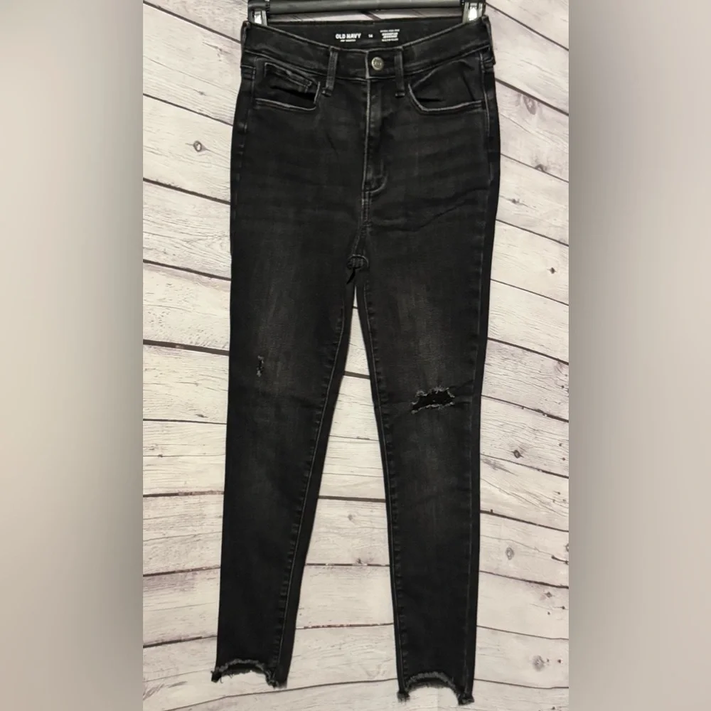 Old Navy Extra High Rise Rockstar Jeggings Black Skinny Destressed Jeans